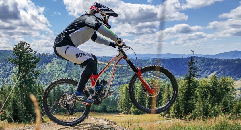 Trasy rowerowe na ziemi kłodzkiej. Zdjęcie Izabela i Wojtek Gumula