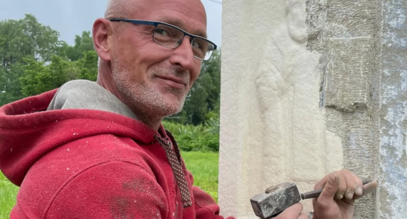 Szymon Modrzejewski podczas pracy. Zdjęcie z archiwum Szymona Modrzejewskiego