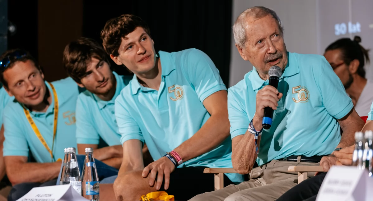 Gala 50 lat PZA. Pierwszy od prawej Janusz Onyszkiewicz. Fot. Lucyna Lewandowska 