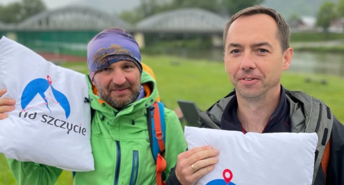 Jakub Gdynia i Andrzej Otrębski. Główny Szlak Beskidzki odcinek Krościenko - Turbacz Fot. Kajetan Domagała 