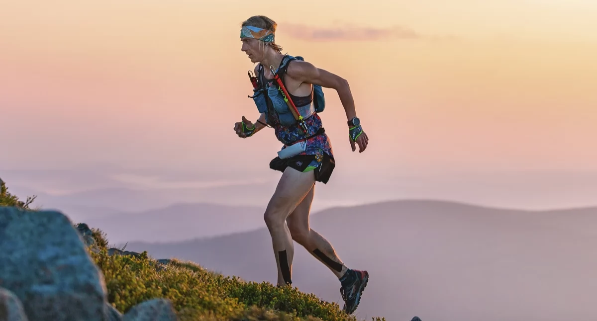 Roman Ficek na trasie wyścigu 6x Babia Góra. Zdjęcie Karolina Krawczyk