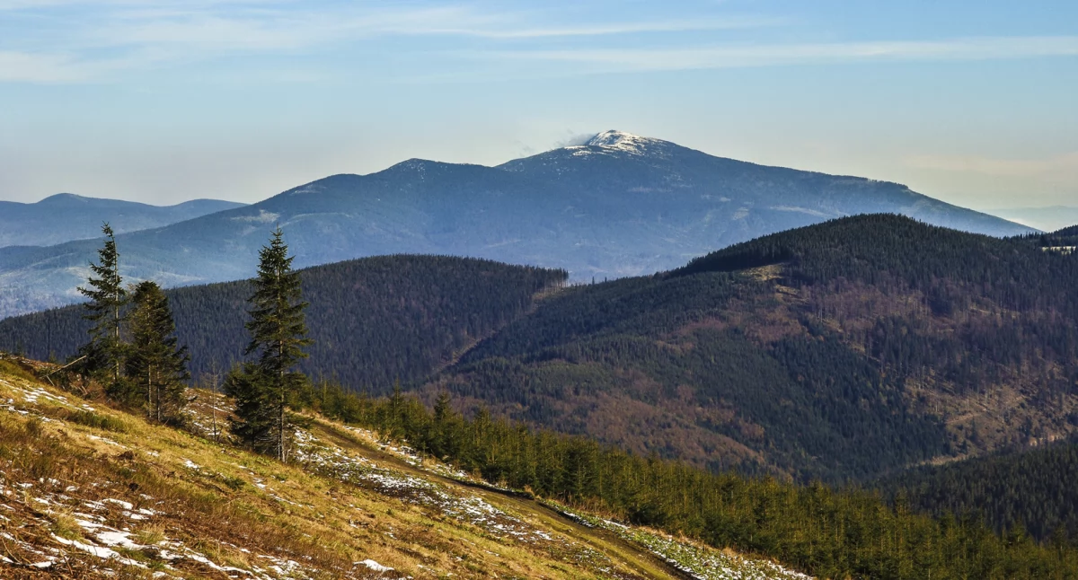 Widok na Babia Górę Fot. Michał Parwa