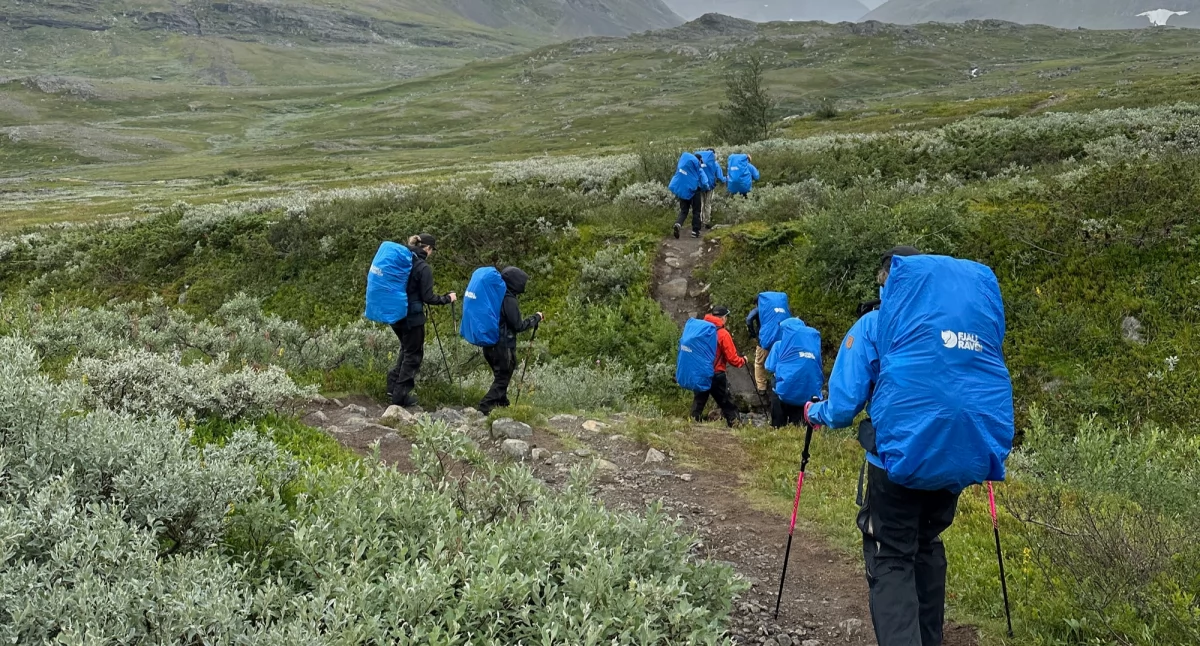 Na szlaku Kungsleden i Dag Hammarskjöld koło stacji Singi | Fot. Kajetan Domagała