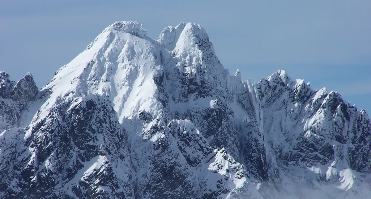 Wysoka | Fot. Adam Opioła, CC BY-SA 4.0 via Wikimedia Commons