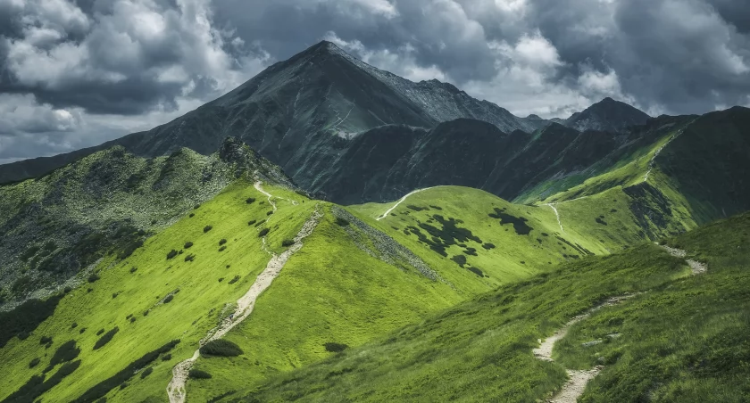 Dolina Kościeliska i Ornak. Zdjęcie Mikołaj Gospodarek 