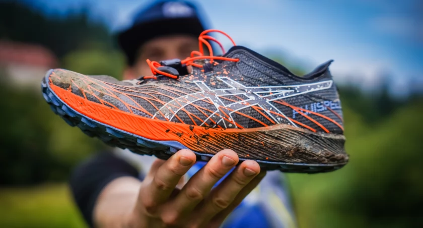 Buty trailowe Asics Fujispeed