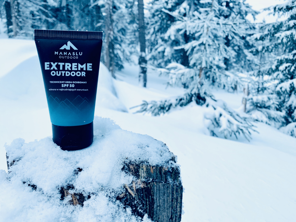 Krem ochronny Extreme Outdoor SPF 50. Zdjęcie Szymon Matuszyński