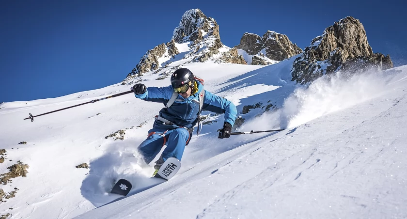 Freeride w rejonie ośrodka La Grave w Alpach Francuskich. Zdjęcie Marcin Kin