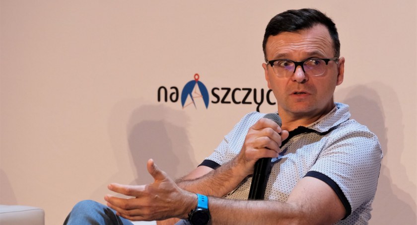 Bogusław Kowalski, instruktor PZA, podczas Konferencji Bezpieczeństwo Na Szczycie. Zdjęcie Arek Gola