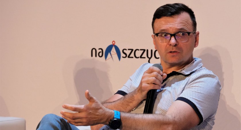 Bogusław Kowalski, instruktor PZA, podczas Konferencji Bezpieczeństwo Na Szczycie. Zdjęcie Arek Gola