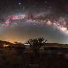 Kompleks mgławic Rho Ophiuchi z Mirador Barranco de Siberio (Nikkor Z7 + Nikkor Z 85 mm...