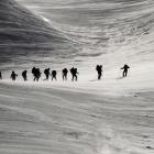 Zimowe Tatry na skiturach to zupełnie inna przygoda niż letnie wędrówki. Fot....