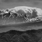 Widok na Etnę towarzyszył mi przez kilka dni wędrówki. Zdjęcie Konrad Tulej
