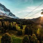 Północna ściana Eigeru w blasku słońca. Zdjęcie Switzerland Tourism