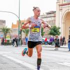 Andrzej Witek na maratonie w Sewilli. Zdjęcie Zurich Maratón de Sevilla 2023