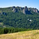 Widok na Babin Zub,
charakterystyczną formację
skalną Starej Płaniny | Fot. Katarzyna...