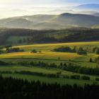 Kadr z głównego szlaku sudeckiego. Zdjęcie Łukasz Supergan