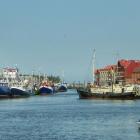Port w Ustce | Fot. Klapka paradaja, CC BY 4.0  via Wikimedia Commons