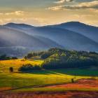 Panorama Gór Wałbrzyskich widziana od strony Wzgórz Włodzickich, fot. Paweł Kado