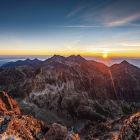 Tatry Słowackie, wschód słońca na Gerlachu to widok z gatunku niezapomnianych. Zdjęcie...