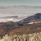 Widok ze zboczy Trójmorskiego Wierchu – Igliczna, za nią ramię Krowiarek, a na samym...
