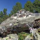 W tym zakątku aż roi się od polskich nazwisk. Kukuczka, Rutkiewicz, Morawski,...