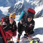 Artur Małek i Maciej Berbeka w drodze do obozu III (7000 m). Zdjęcie Adam Bielecki