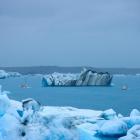 Lagunę Jökulsárlón tworzą wody wypływające spod lodowca Vatnajökull. Zdjęcie Joanna...