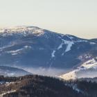 Pilsko i Hala Miziowa widziane ze szczytu Jałowca. Fot. Andrzej Otrębski