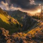 Wycieczka na Nosal to łatwy szlak widokowy z samego Zakopanego. Zdjęcie Adobe Stock