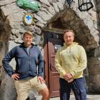 Gospodarze obleganego przez turystów Murowańca. Zdjęcie z archiwum Michała...