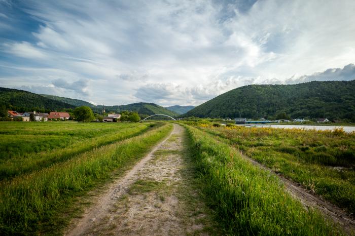 Panorama Beskidu Małego z Porąbki. Fot. Adobe Stock | p a t r i c k