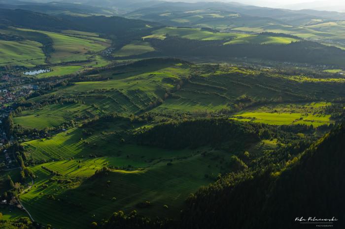 Widok z Trzech Koron na Sromowce Niżne. Fot. Kuba Polanowski