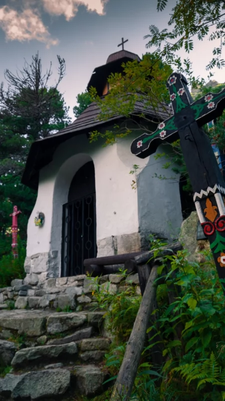Tatrzański Cmentarz Symboliczny pod Osterwą. Miejsce pamięci w Tatrach