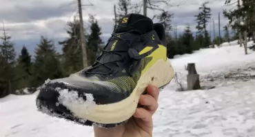 Szybki i stabilny. Zwłaszcza na długich szlakach. Test butów trailowych Salomon Genesis