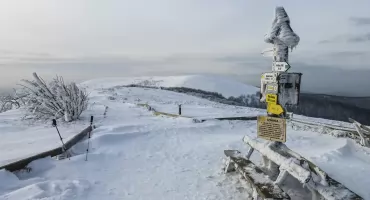 Bieszczadzka Zima na Skiturach: Wyrypa Pełna Wyzwań