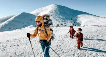Odkryj Małą Fatrę: Krainę Janosika i Rodzinnych Przygód