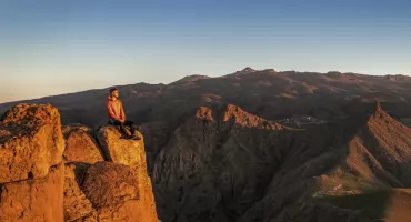 GR-131 na Teneryfie: Magiczna Wędrówka po Endemicznych Lasach i Wulkanicznych Krajobrazach