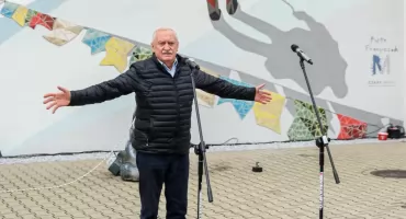 Przez Himalaje do gwiazd – niezwykły mural w Tychach upamiętnia polskich himalaistów