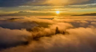 Koziarz – niewysoki, ale wymagający. Widokowa wędrówka nad Dunajcem